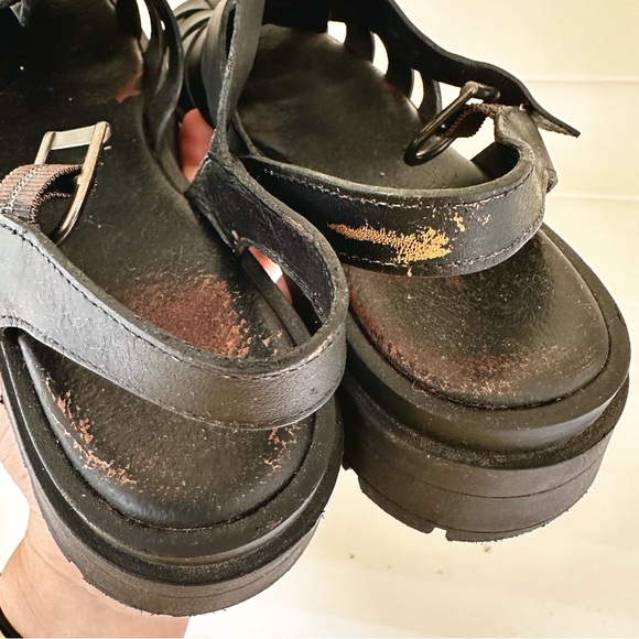 Vegan Leather Cage Sandals - Picture 5 of 5